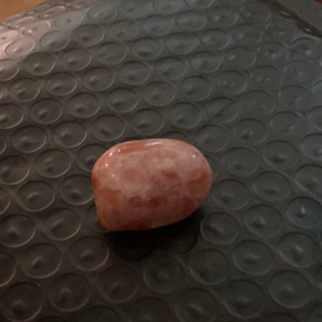 Peach apatite