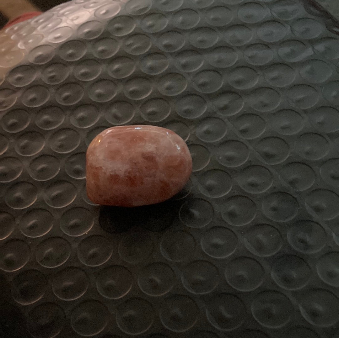 Peach apatite